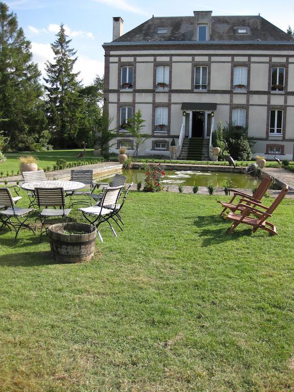 La Chaussée-dʼIvry Le Gingko - Hotel Du Golf Parc Robert Hersant מראה חיצוני תמונה